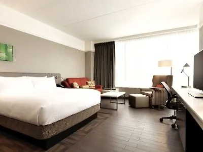 Hilton Garden Inn Calgary Downtown 3*,  Canada