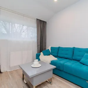 Your Comfy In Mid-toronto Apartment Toronto